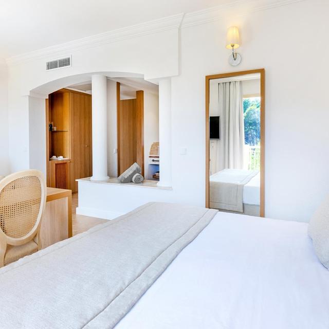 VIVA Cala Mesquida Suites & Spa photo 3